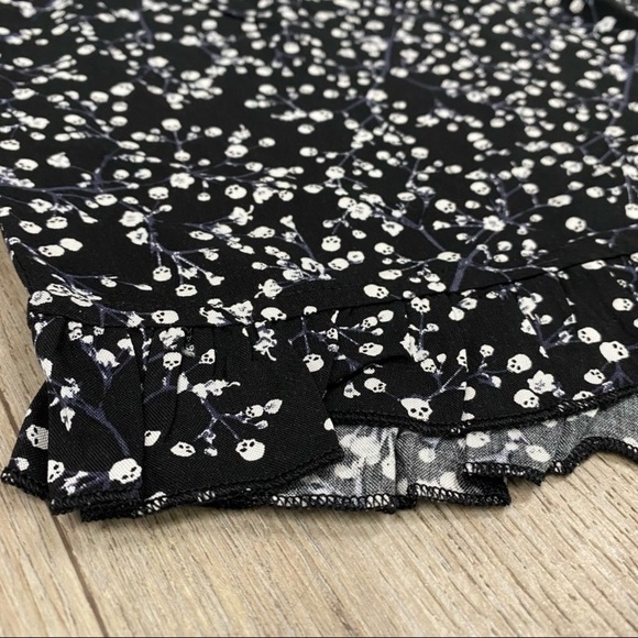 NWT Iron Fist Death Breath Shorts Sz Medium - Picture 4 of 6